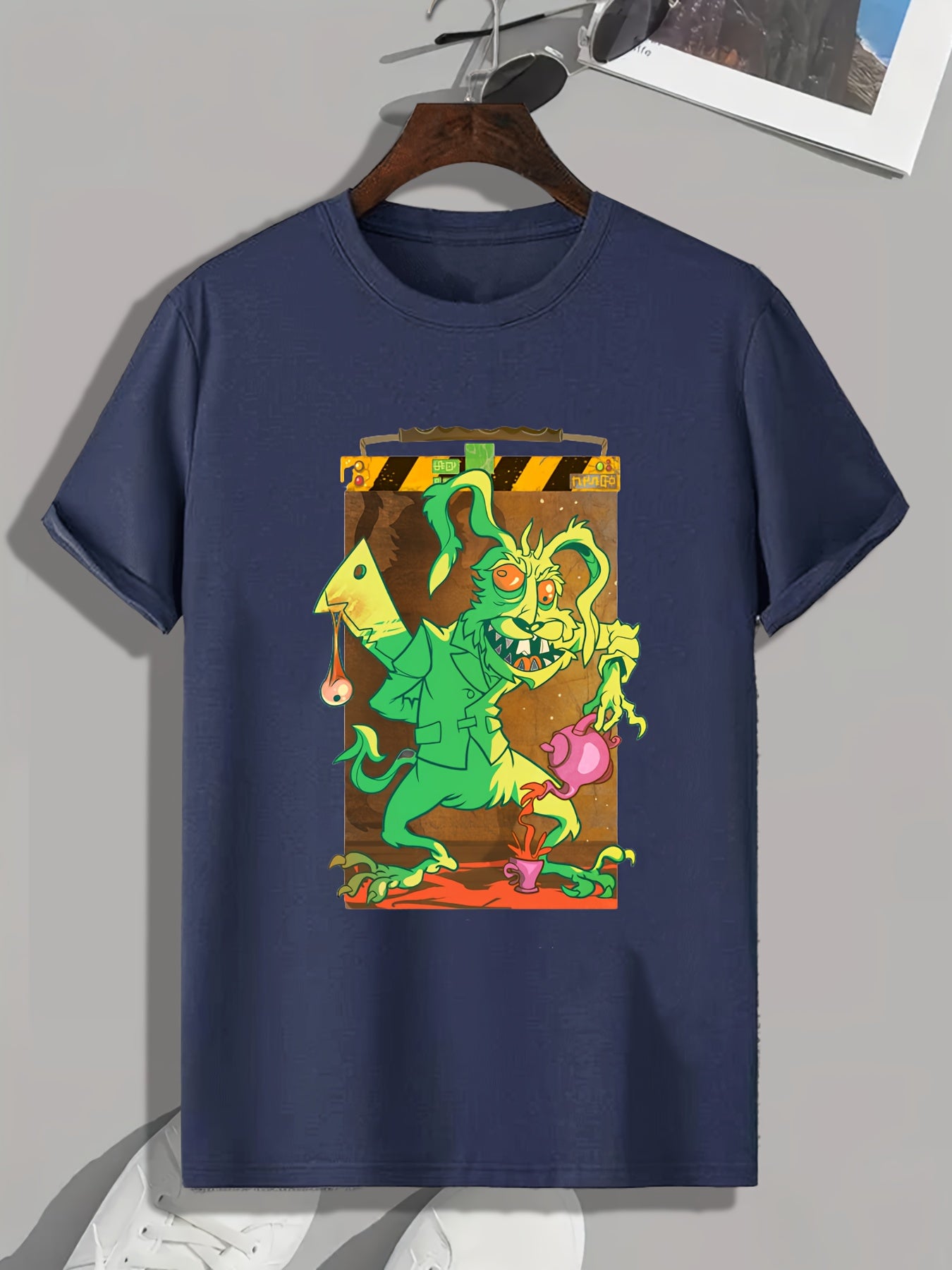 Men's Graphic Tee for Sports & Fitness Outdoor Activities