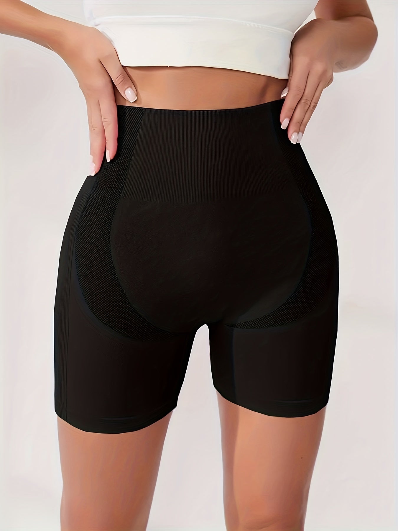 High Waist Yoga Shorts Slim Fit High Stretch Seamless Sports Shorts
