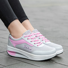 Women's Lightweight Platform Sneakers Lace Up Running Shoes