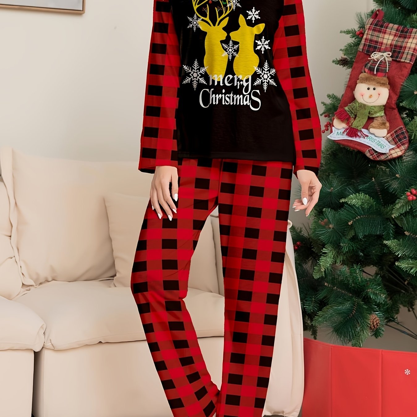 Reindeer & Snowflake Casual Pajama Set Tee & Pants