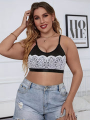 Plus Size Solid Lace Plunge Wireless Comfort Bralette