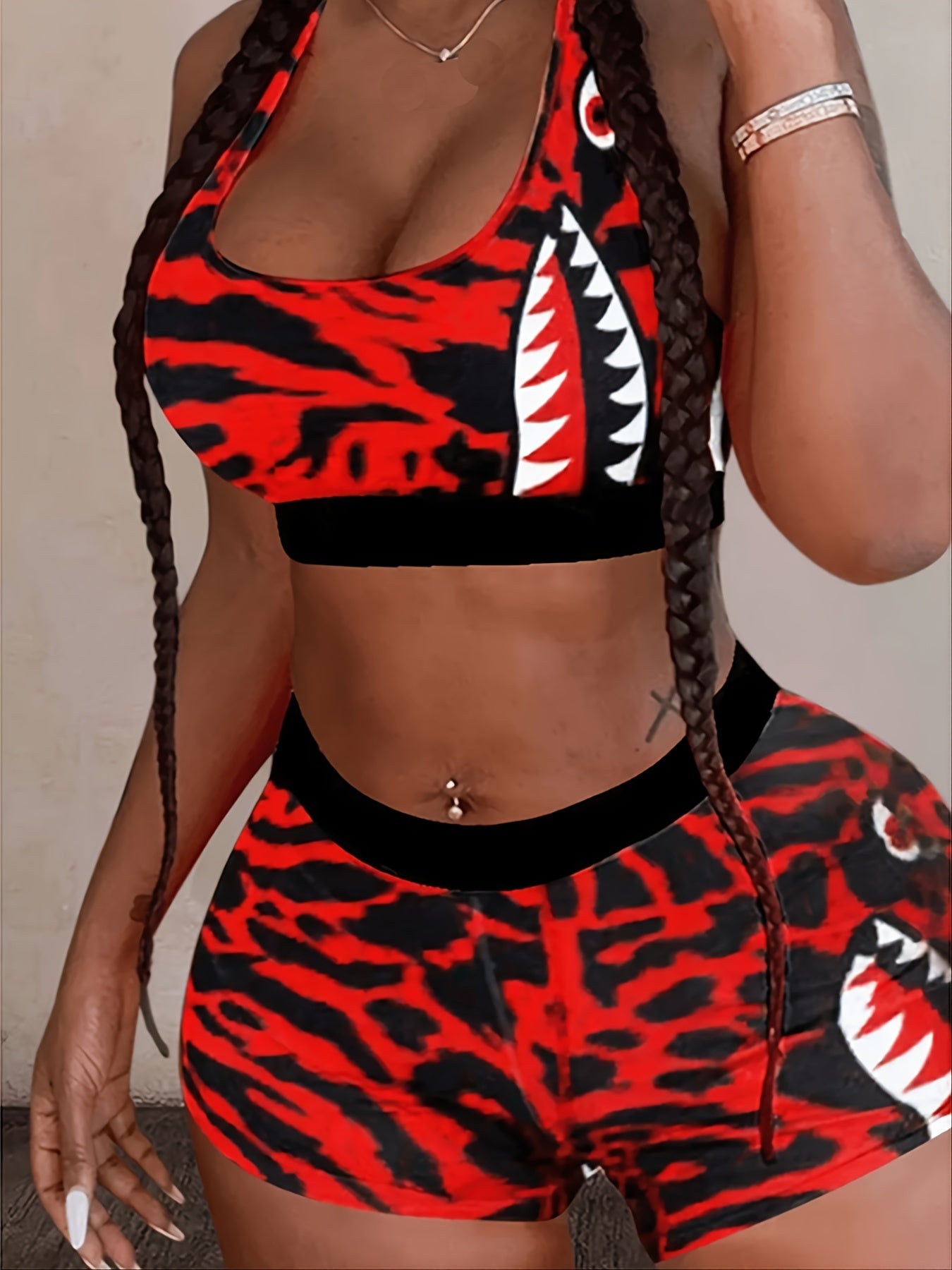 Shark Print Tank Crop Top & Shorts Set Women's Plus Sports Outfit