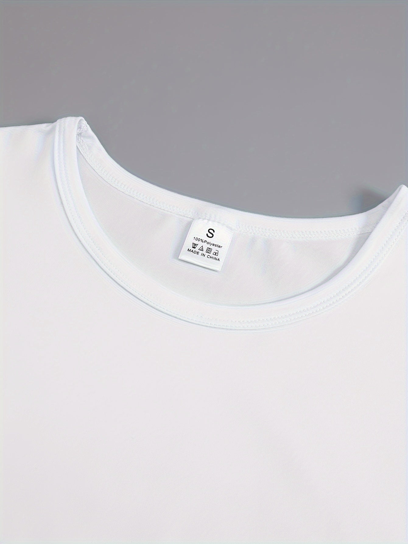 Printed Round Neck T-shirt Short Sleeves Sports Top Women's Activewear