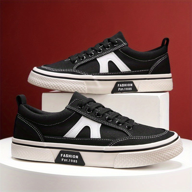 Men's Canvas Lace-up Sneakers Comfortable Breathable Shoes