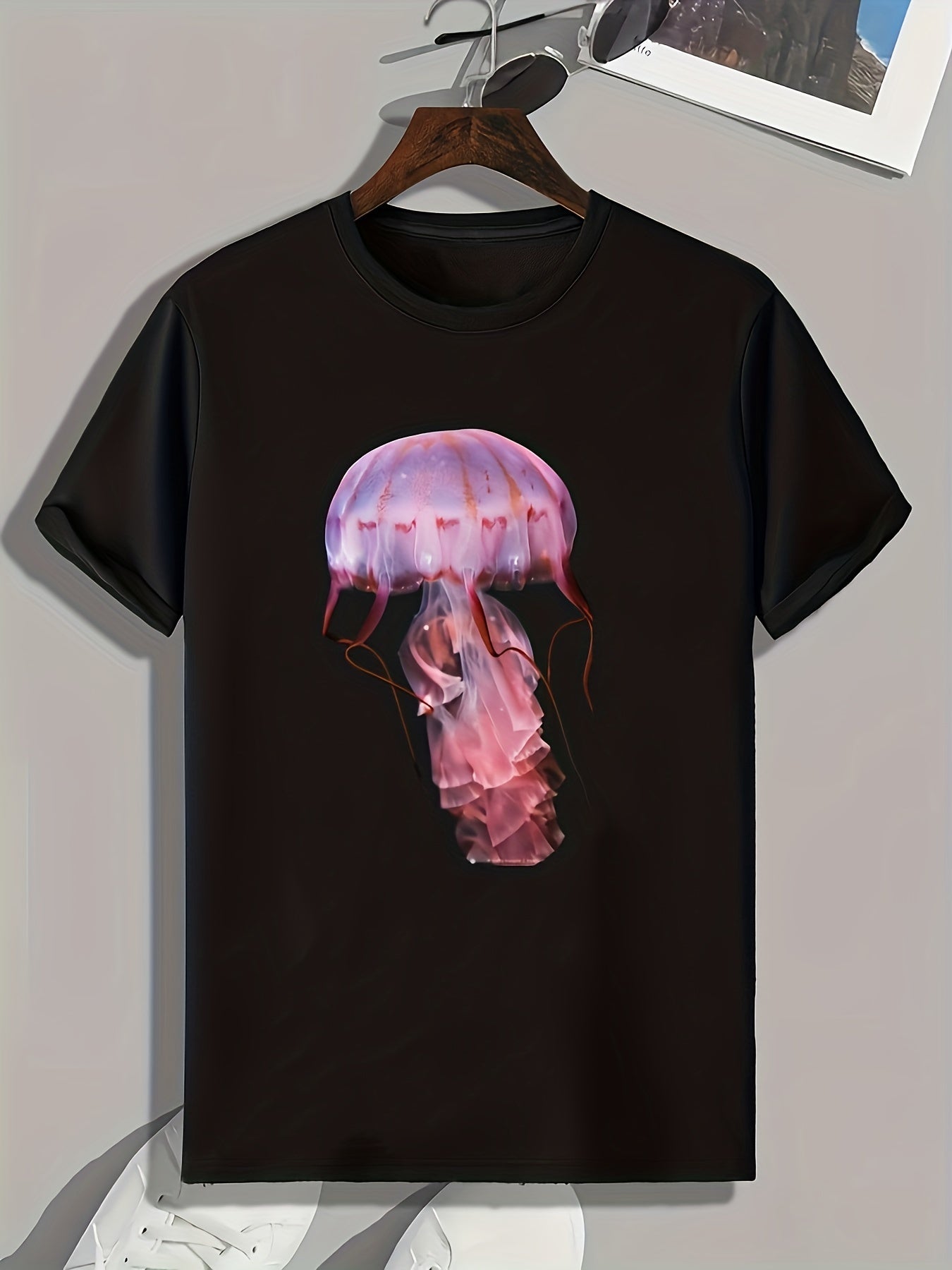 Jellyfish Print Men's Graphic T-shirt for Summer