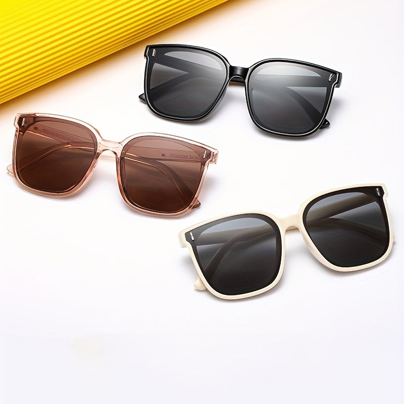 Boy's Plastic Frame Sunglasses UV400 Protection
