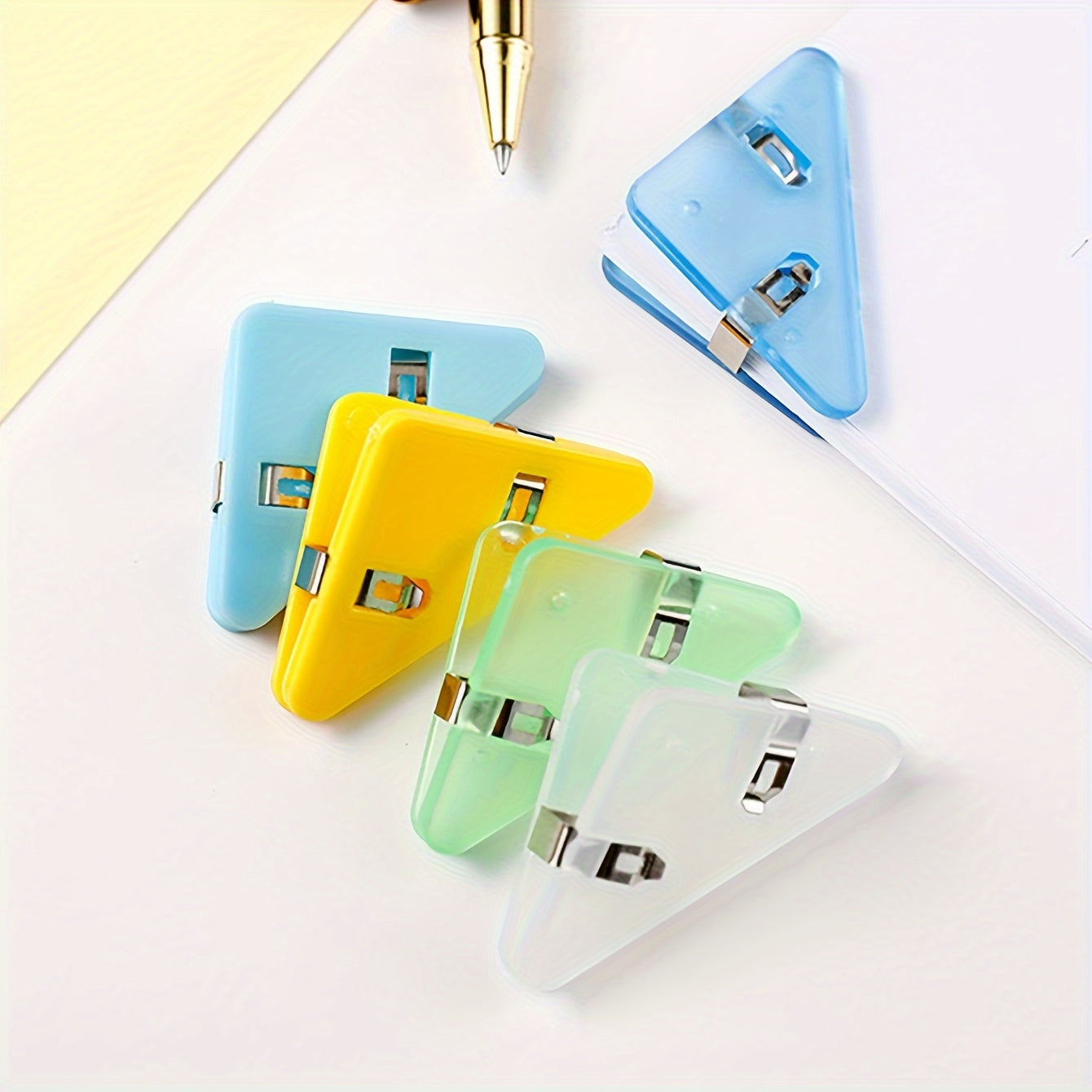 10pcs Triangular Clips Book Clips Anti Curling Office Stationery Acrylic Pp Clip
