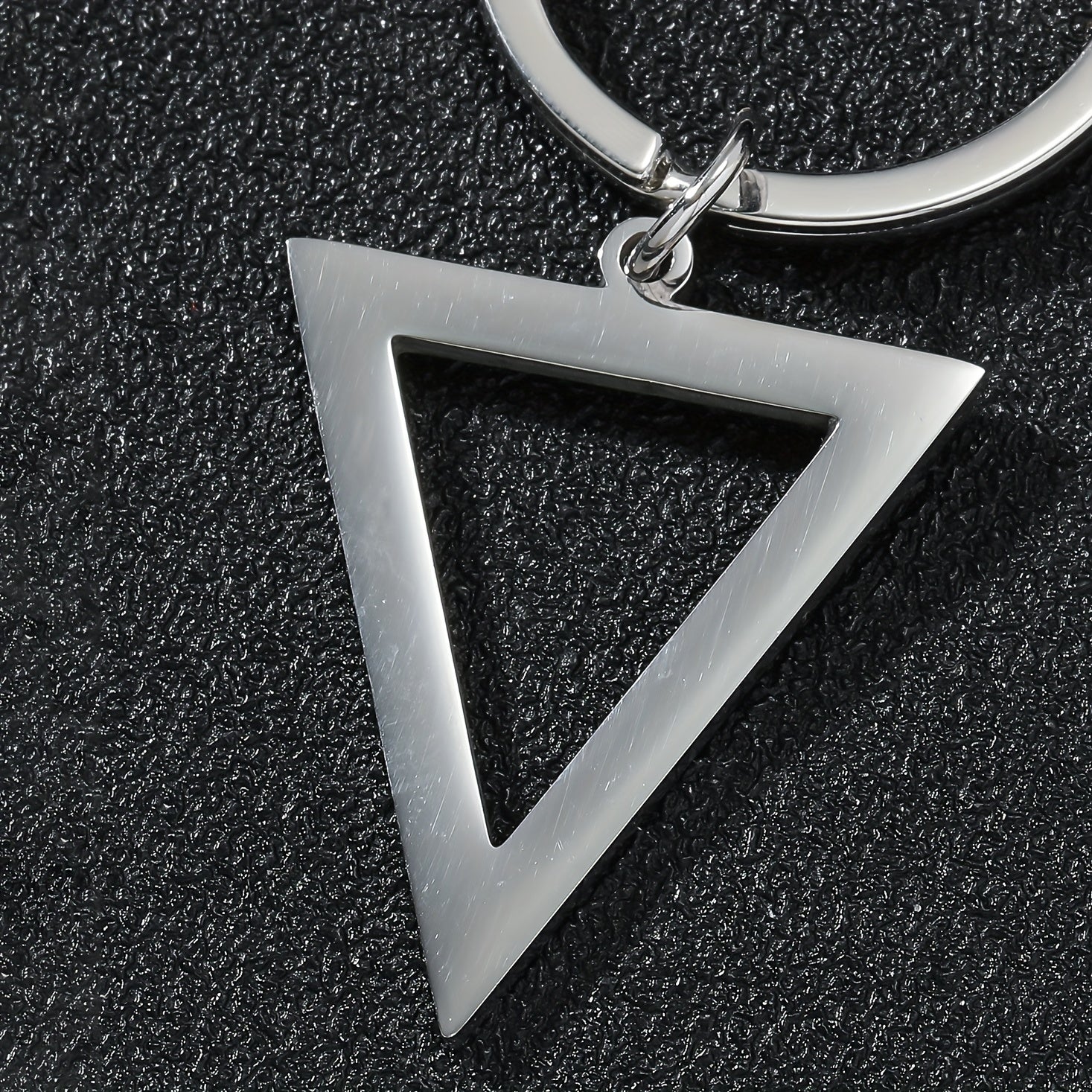 Men's Stainless Steel Triangle Pendant Square Chain Necklace