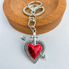 Vintage Gothic Heart Pendant Keychain Gift for Friends & Family