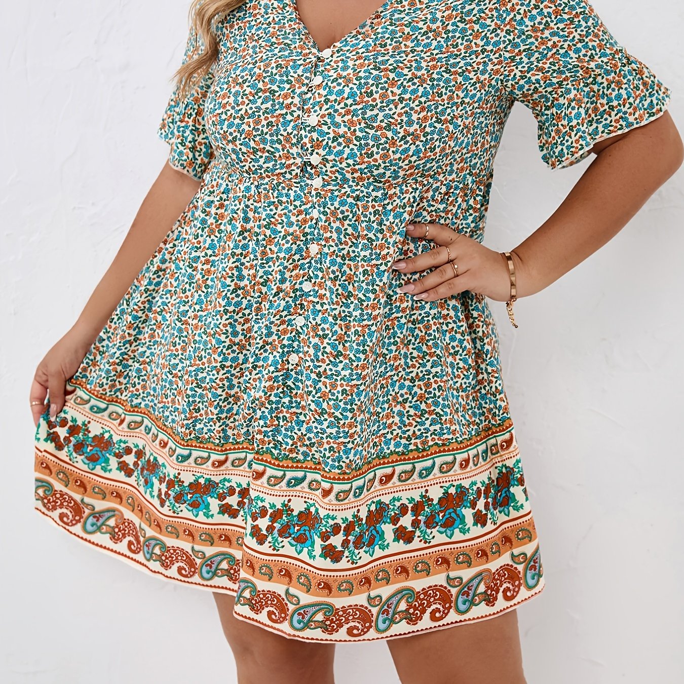 Floral & Paisley Print Short Sleeve Mini Dress Women's Plus V Neck Casual Dress