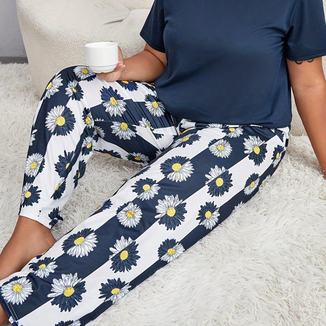 Lounge Set Women's Plus Tee & Pants