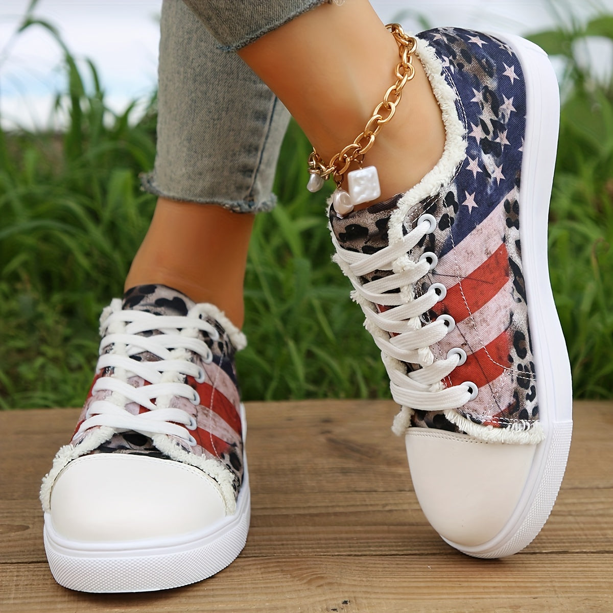 Women's Star & Striped Canvas Sneakers Low Top Flats