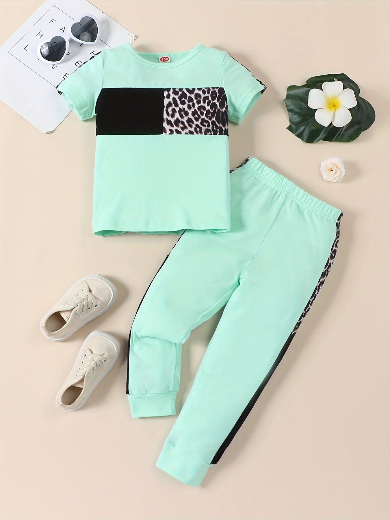 Girls Leopard Print T-shirt & Pants Set
