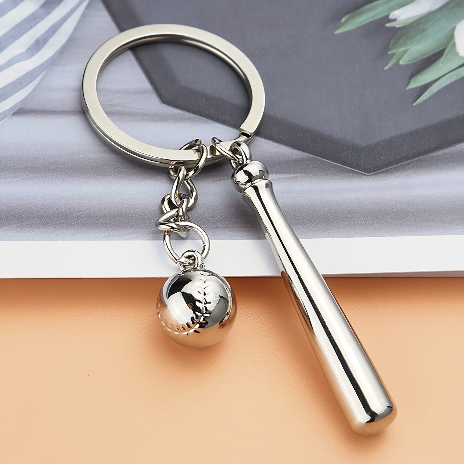 Baseball Bat Key Chain 3D Metal Sports Style Creative Gift