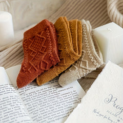 Argyle Textured Socks Comfy & Soft Mid Tube Women's Stockings