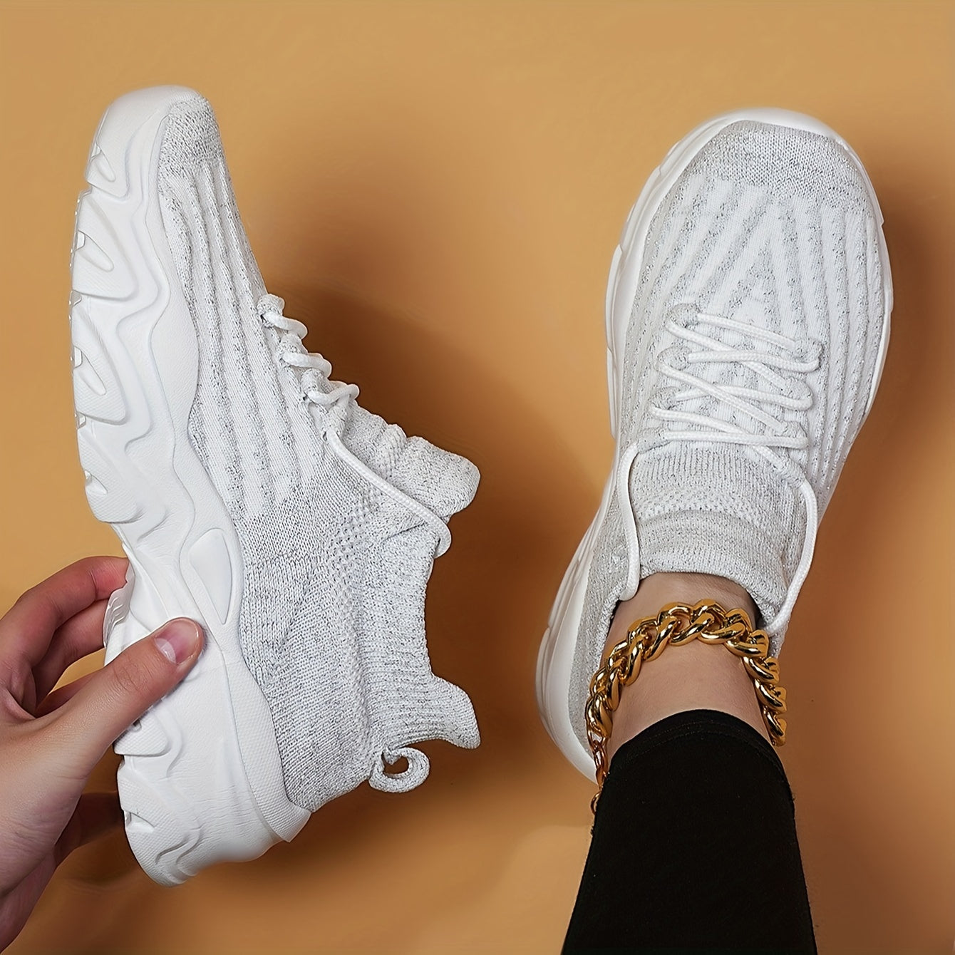 Men's Breathable Sneakers Comfortable Mesh Wear Resistant Outdoor Shoes