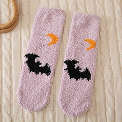 4 Pairs Pumpkin & Bat Print Socks & Funny Halloween Fuzzy Socks Women's
