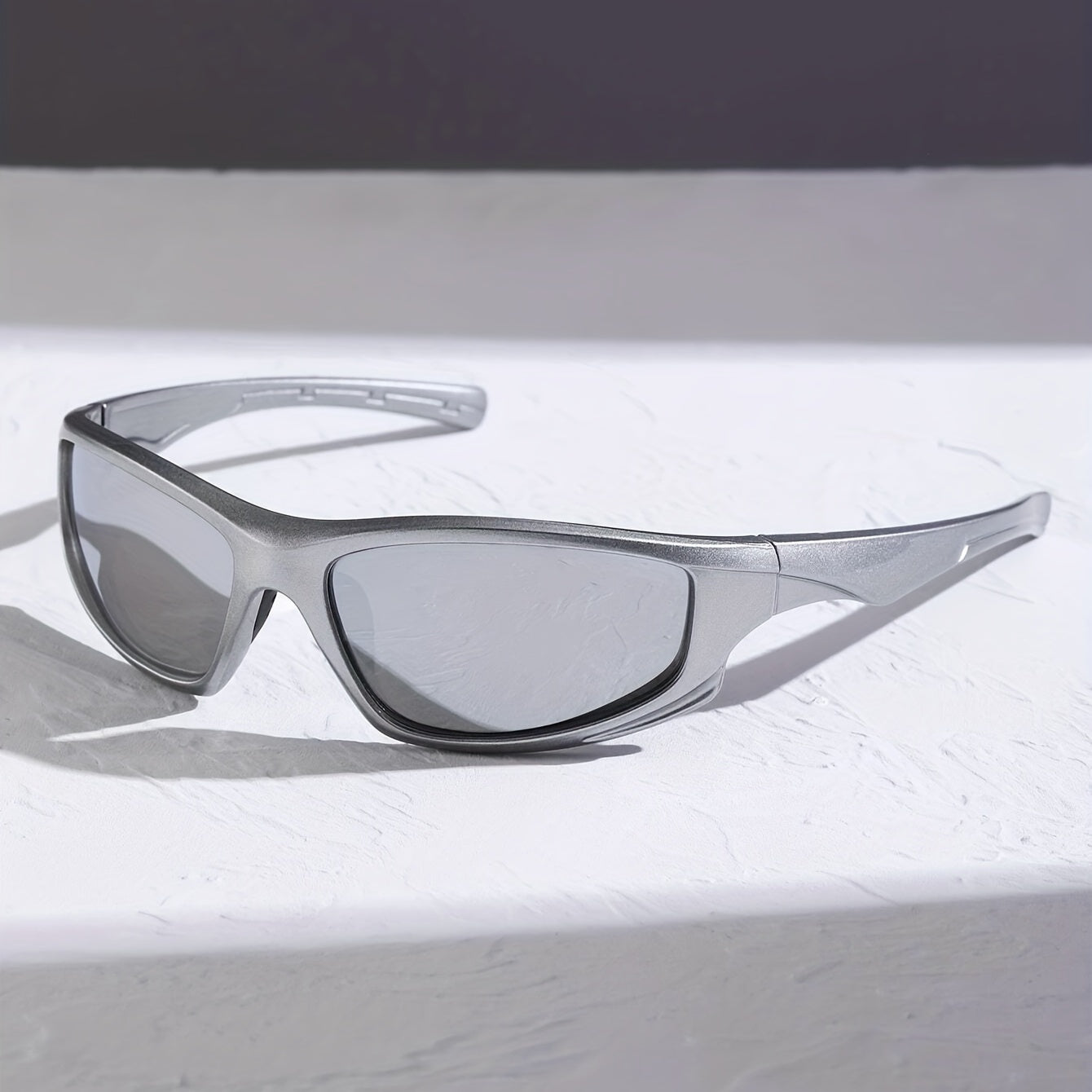 Men's Future Feeling Wrap Sunglasses