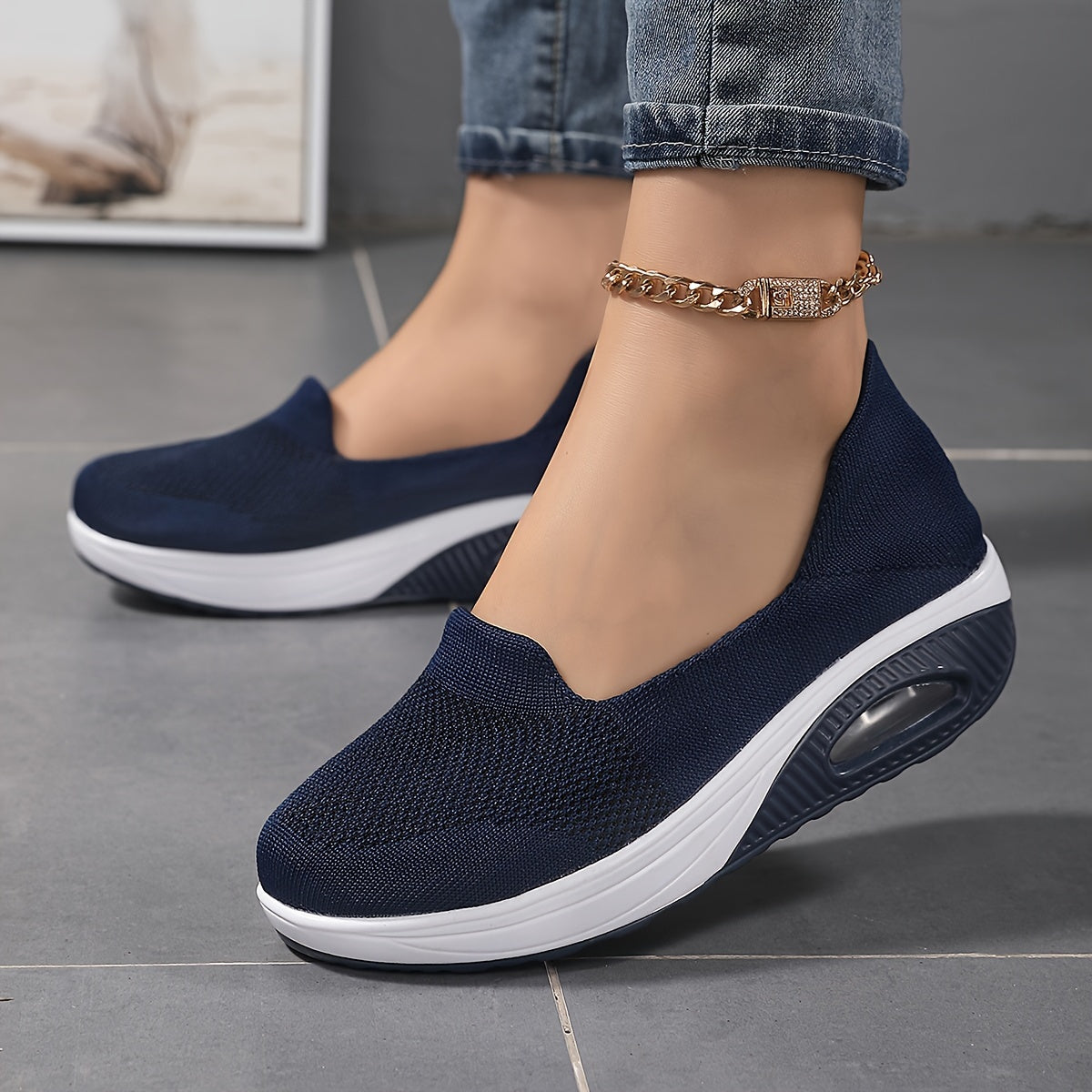Women's Air Cushion Mesh Sneakers Slip-On Walking Shoes