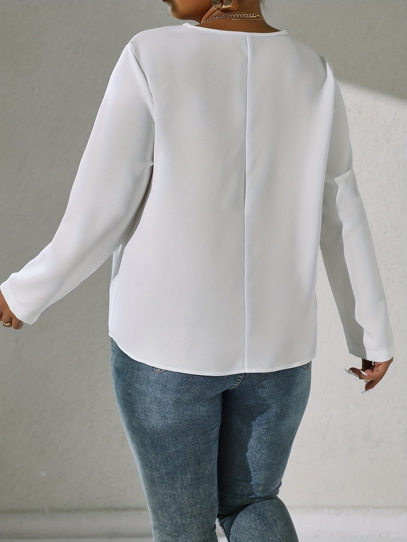 Colorblock Lace V-Neck Top