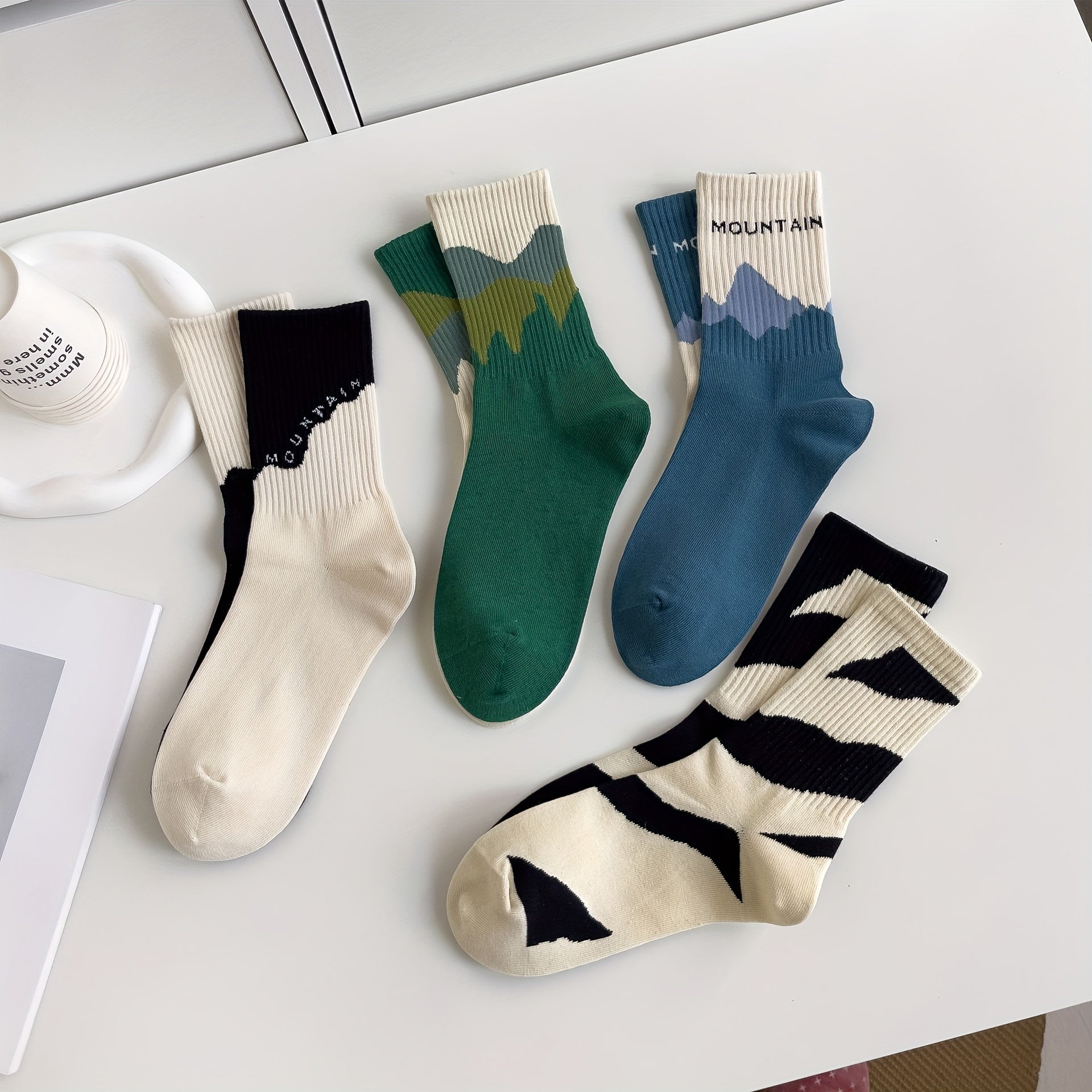 Asymmetrical Pattern Mid-calf Socks - 4 Pairs