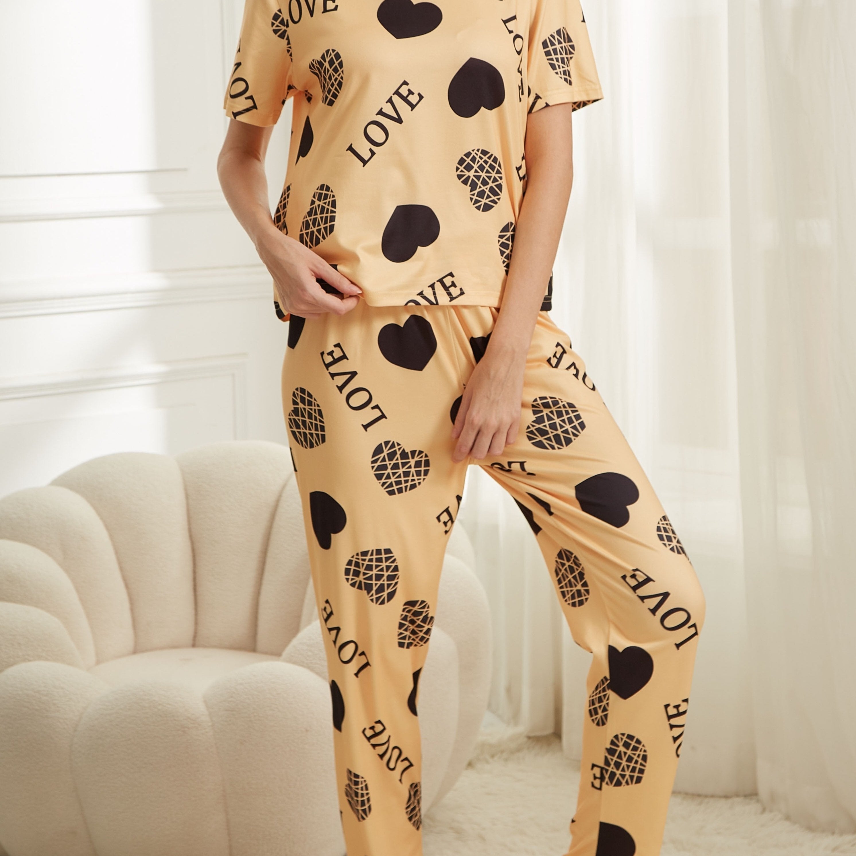 Heart Print Pajama Set Short Sleeve Top & Pants Women's Sleepwear