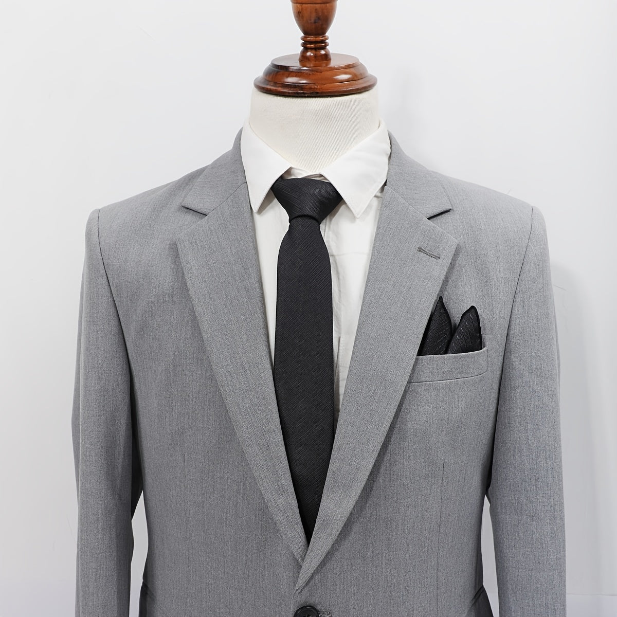 Casual Solid Tie Pocket Square Set