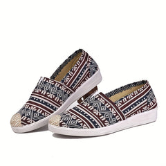 Women's Retro Canvas Slip-On Outdoor Shoes Lightweight Low Top Shoes
