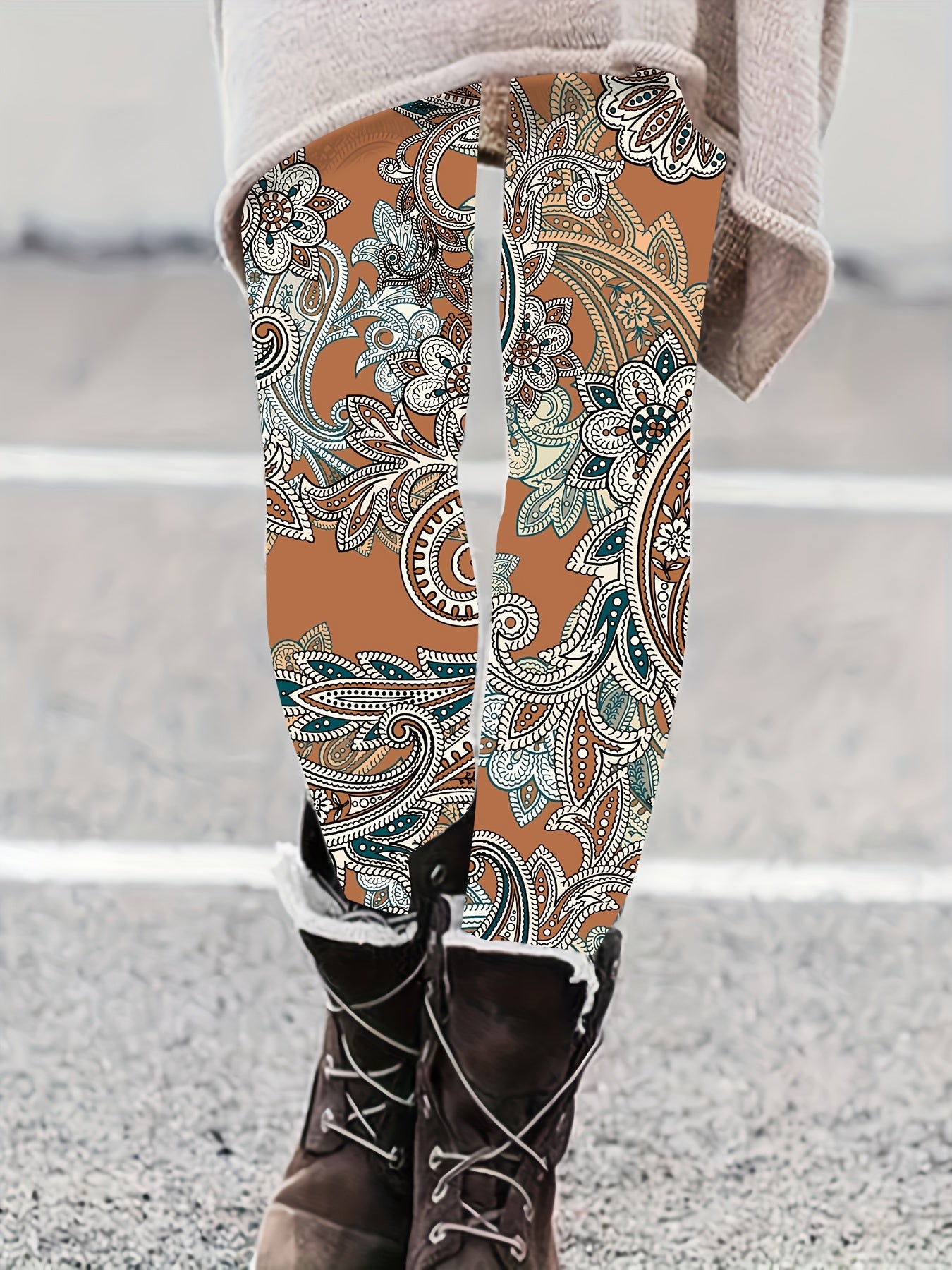 Boho Paisley Floral Print High Rise Plus Size Leggings
