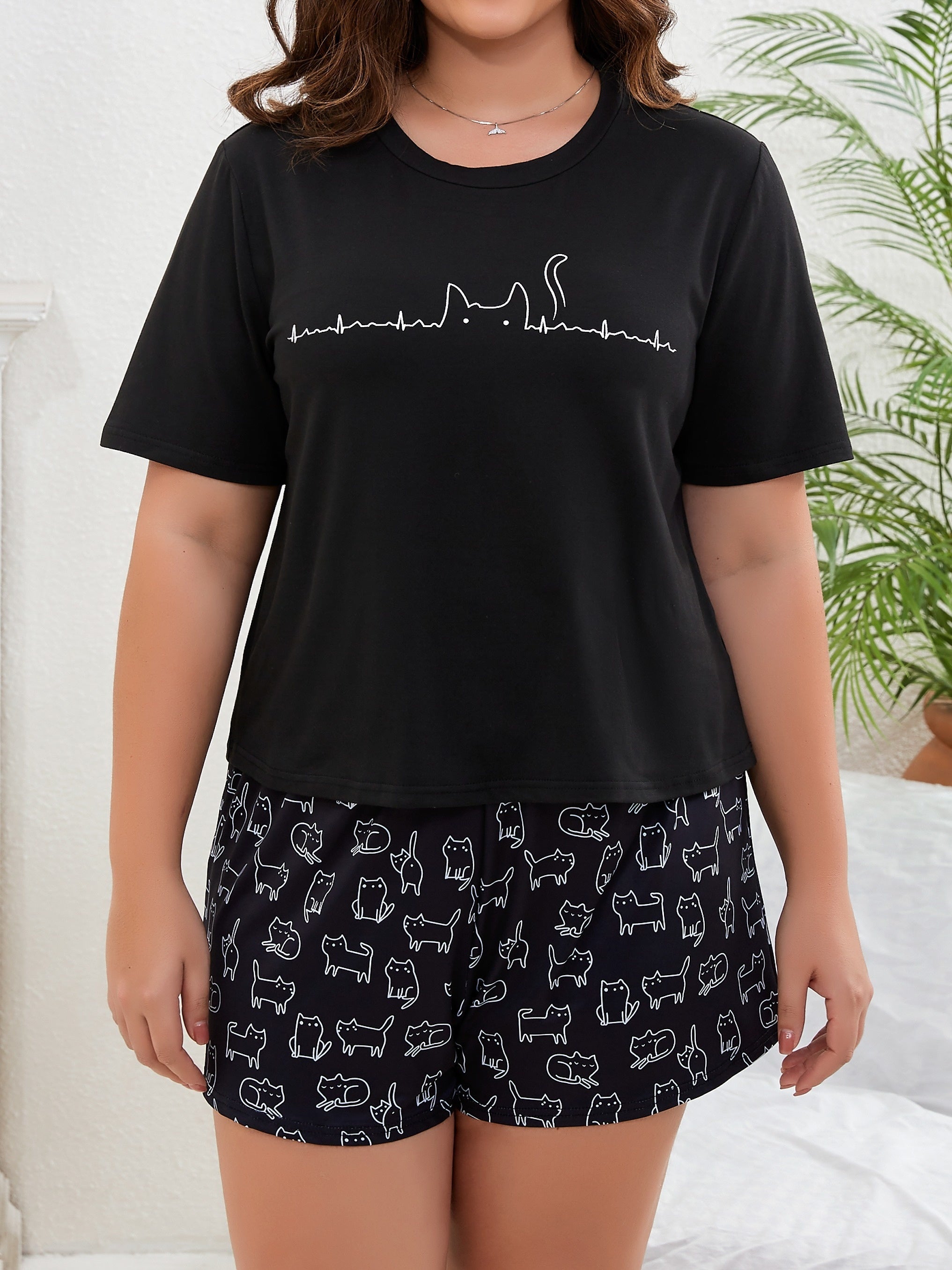 Cat Print Crew Neck T-shirt & Shorts Pajama Set