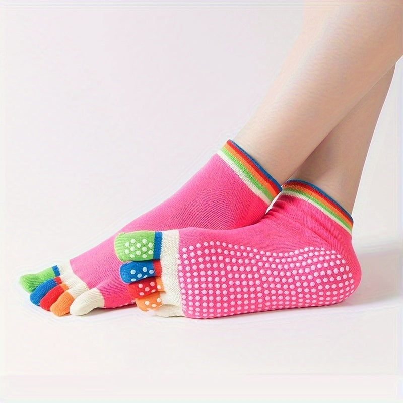 Colorful Split Non Slip Yoga Socks Silicone Grip Sweat Absorption Short Tube