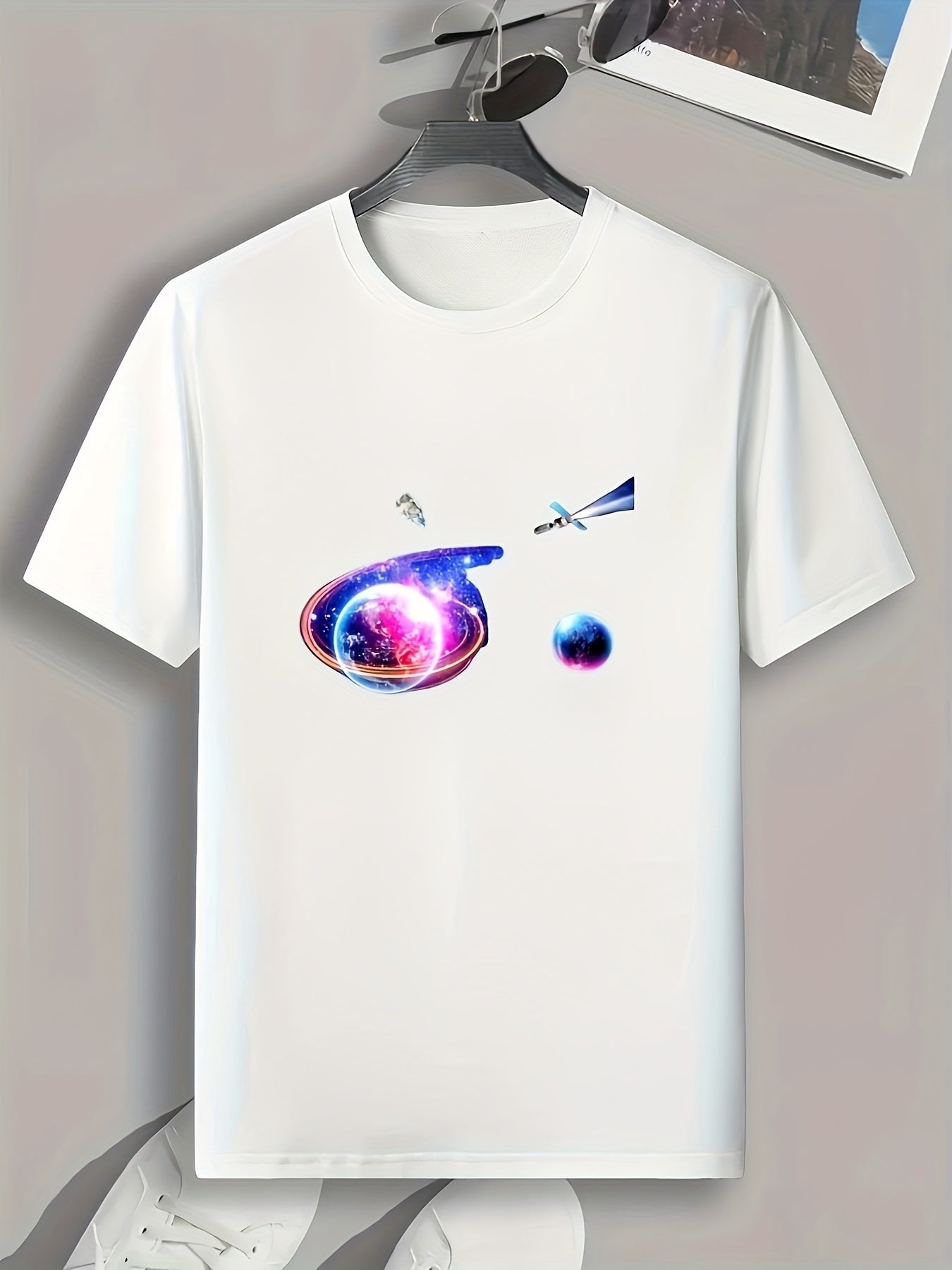Space View Print Men's Graphic T shirt Casual Comfy Tees For Summer