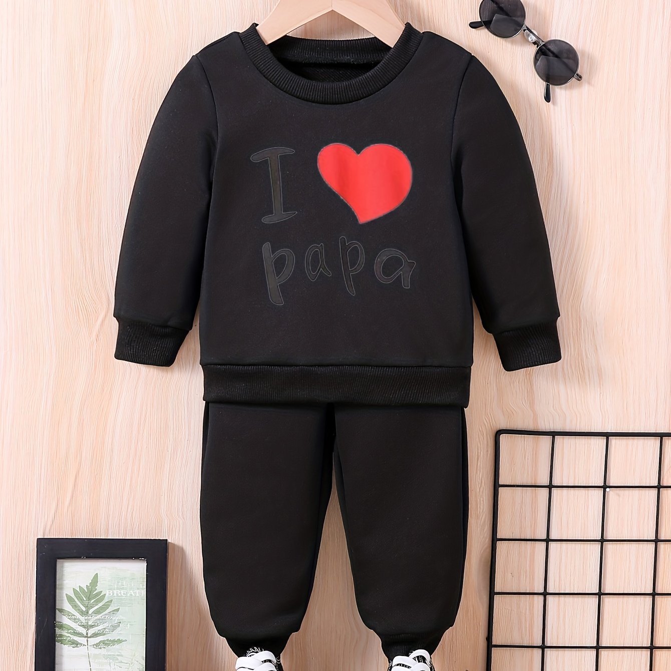 Kids Heart Graphic 2pcs Outfit Sweatshirt Set
