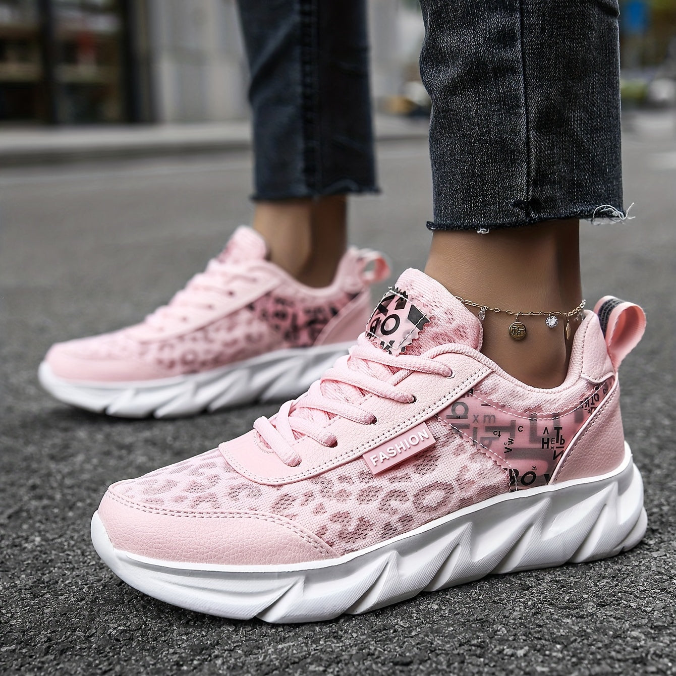 Mesh Letter Printed Sports Shoes, Lace Up Low Top Running Sneakers