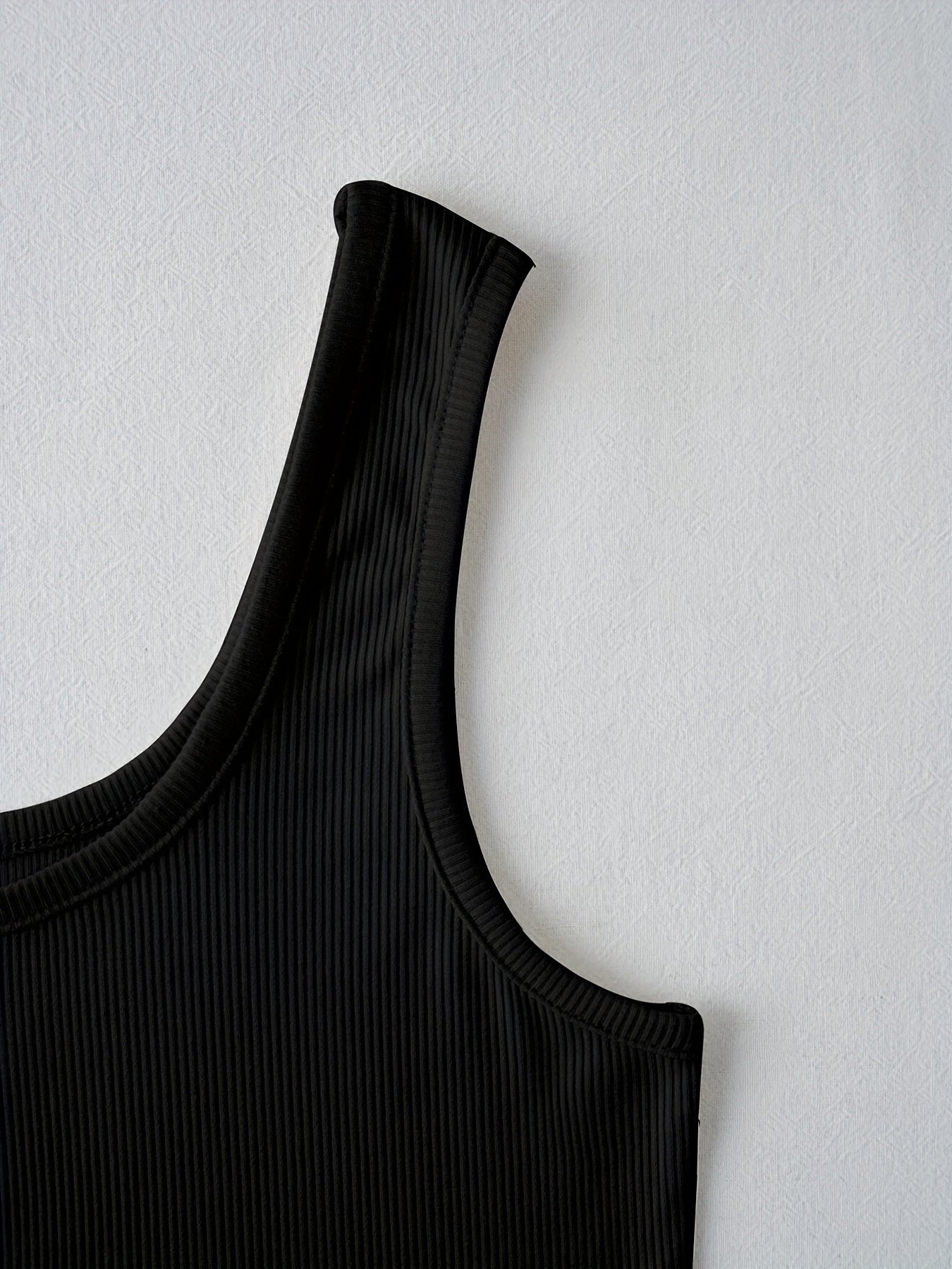 Women's Ribbed Racerback Cropped Sports Tank Top Sleeveless