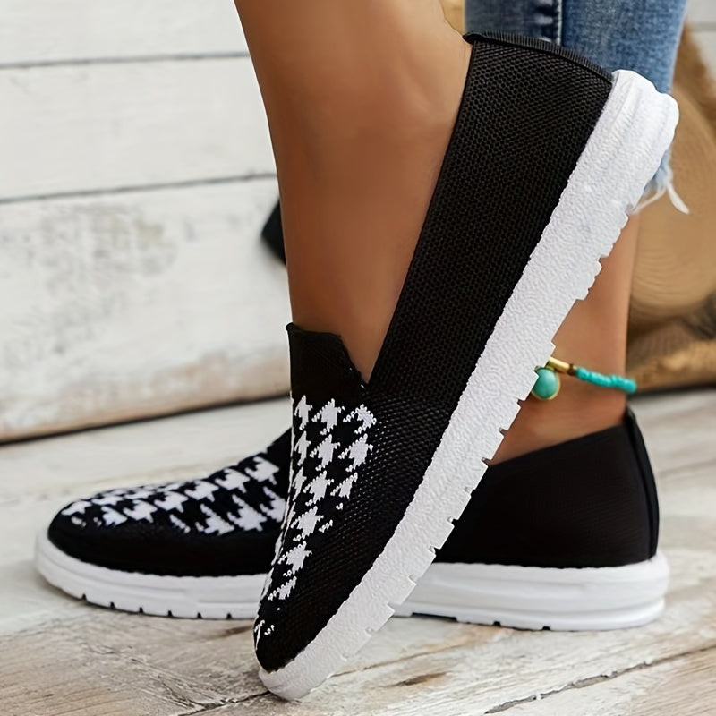 Women's Houndstooth Slip On Low Round Toe Soft Sole Breathable Shoes