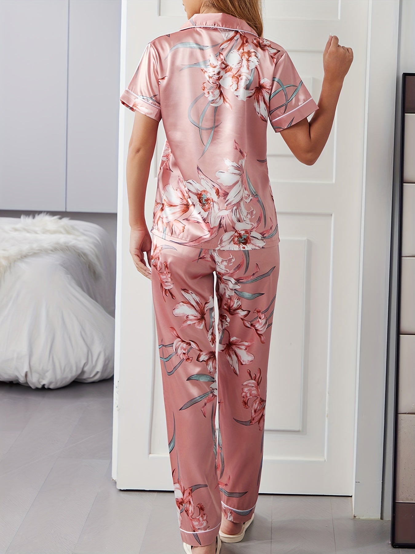 Floral Pajama Set Short Sleeve Top & Pants