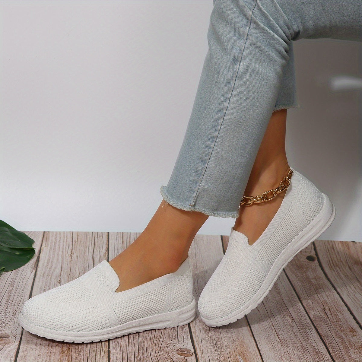 Women's Lightweight Slip On Mesh Sneakers Breathable Casual Outdoor Shoes