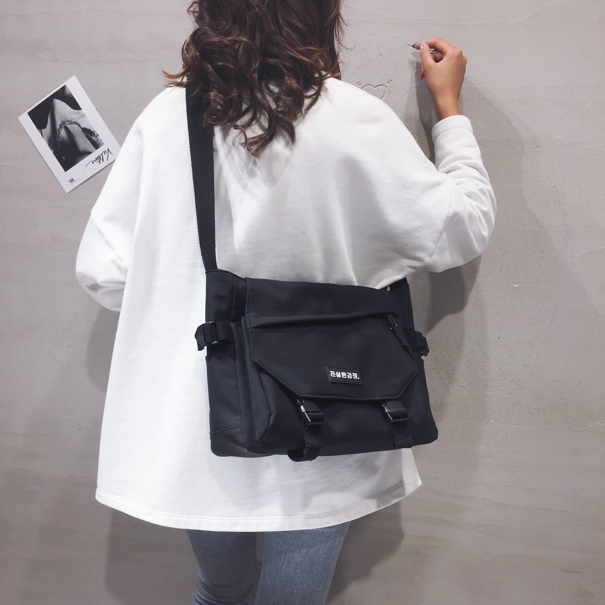 Minimalist Casual Messenger Shoulder Bag Solid Flap Bag