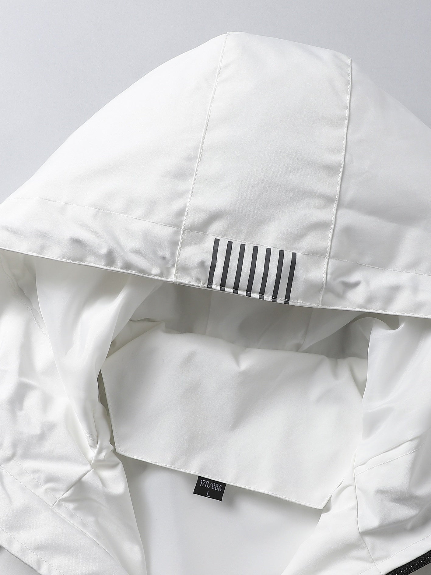 Men's Lightweight Hooded Windbreaker Jacket - Zip Up Coat for Spring Fall
