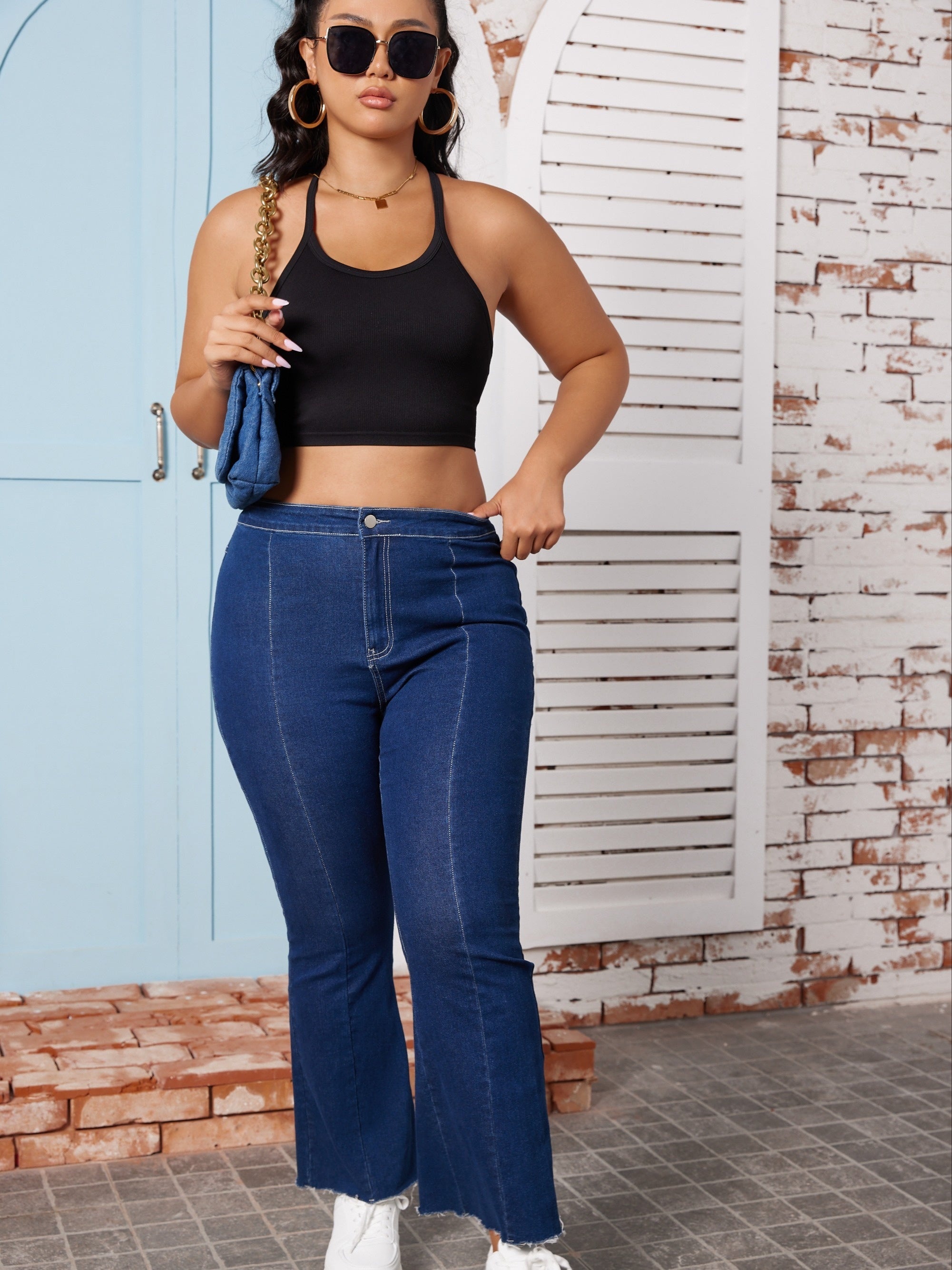 Women's Plus High Rise Flared Leg Jeans