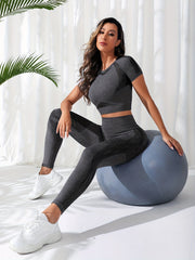 Yoga Seamless Raglan Sleeve Tummy Control Sports Set