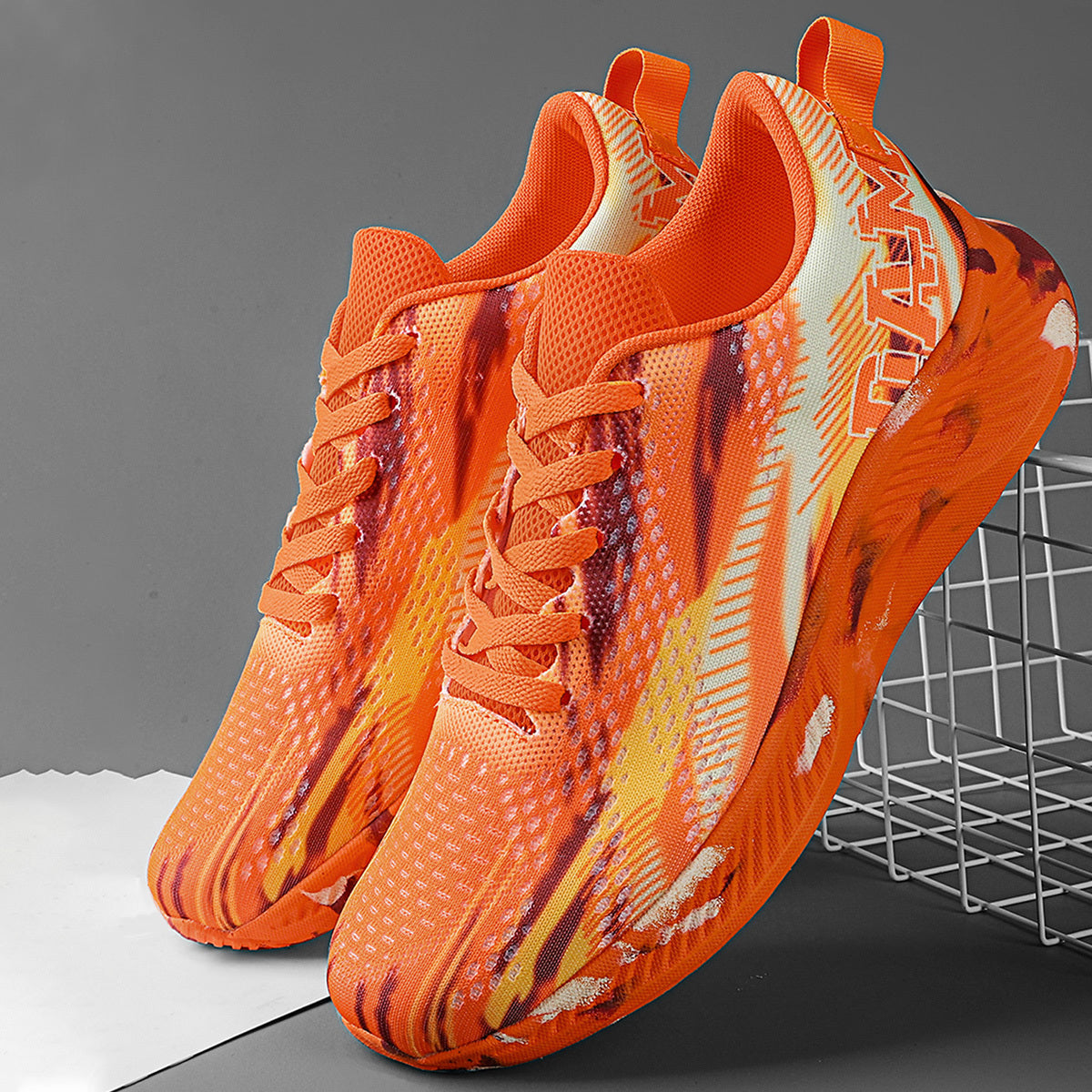 Men's Breathable Running Shoes Lightweight Outdoor Mesh Sneakers