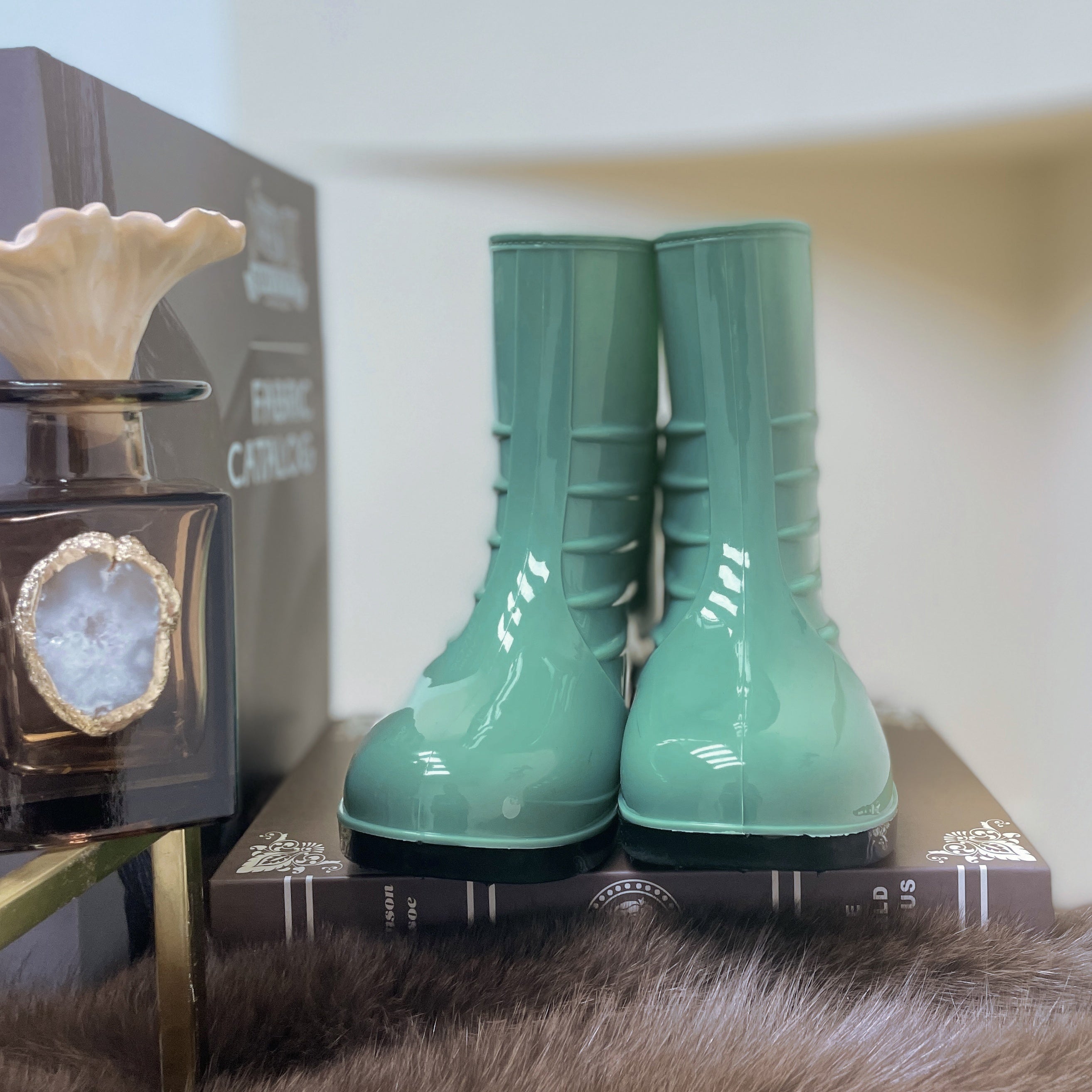 Women's Waterproof High Top Rain Boots Non slip Outdoor Work Rain Boots