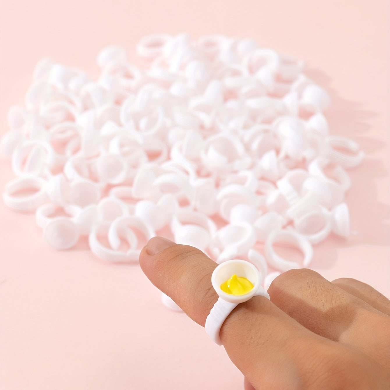 100pcs Lash Glue Ring Cup Holder for Extension Supplies