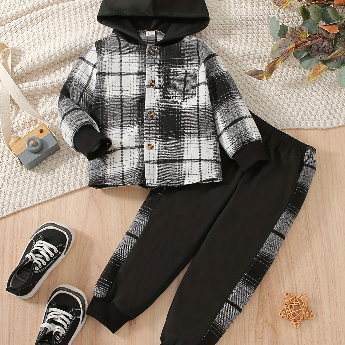 Plaid Pattern Boy's 2pcs Hooded Shirt & Sweatpants Set