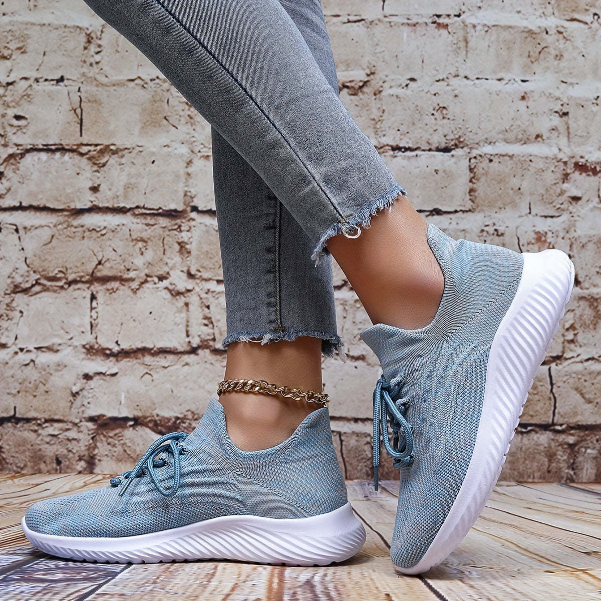 Women's Breathable Knit Sneakers Closed Toe Lace Up Shoes Lightweight
