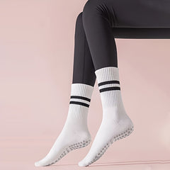 5 Pairs Anti-Skid Yoga Socks Mid-Tube Socks Grips for Pilates Ballet Barre