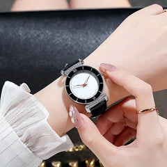 Kids Glow in the Dark Wrist Watch Pointer Quartz Alloy Watch