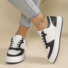 Women's Breathable Skate Shoes Casual Lace Up Outdoor Shoes